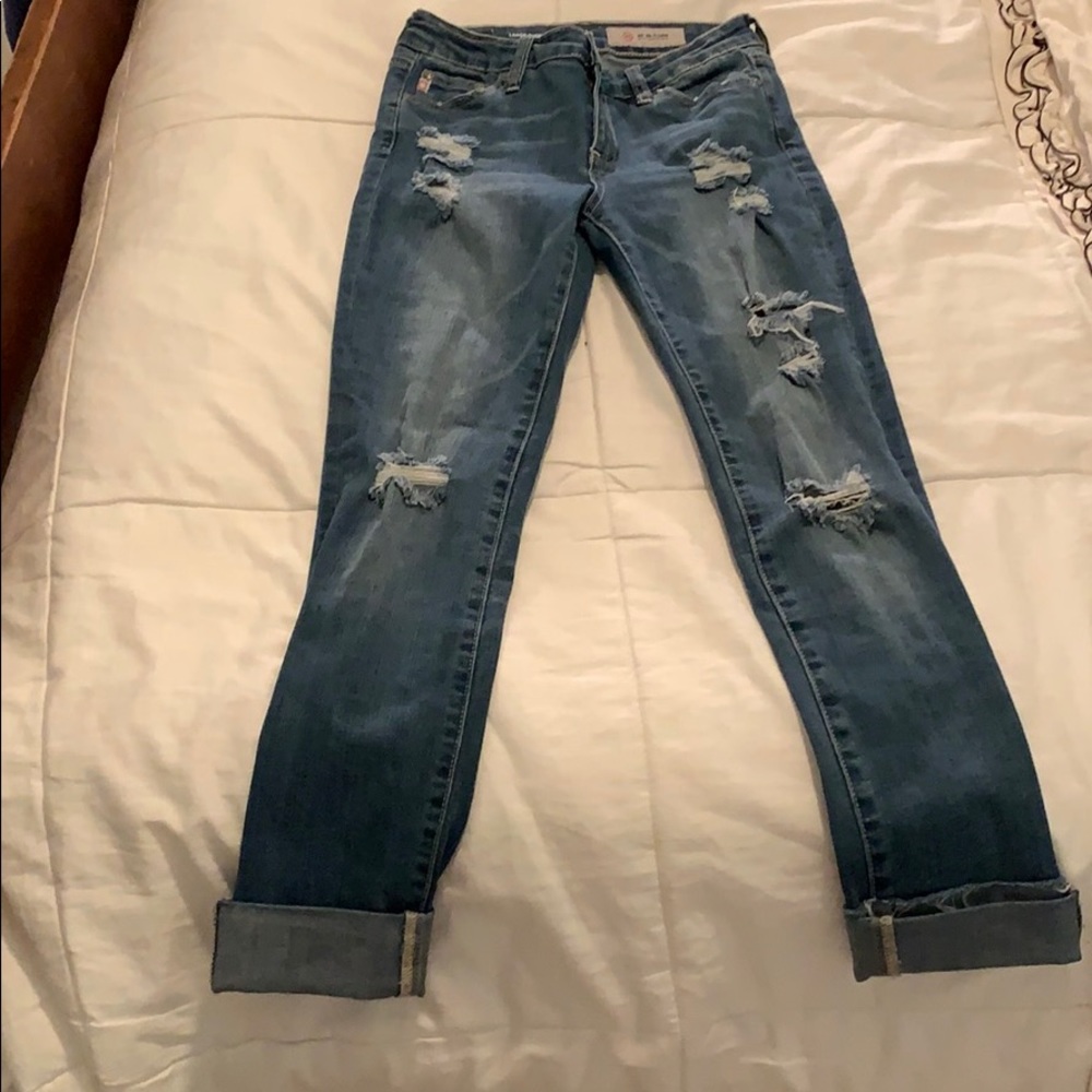 Ripped/distressed skinny jeans